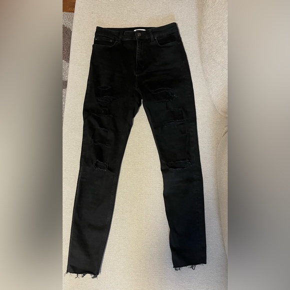 Zara Ripped/ Distressed Skinny Black Jeans - Picture 2 of 3